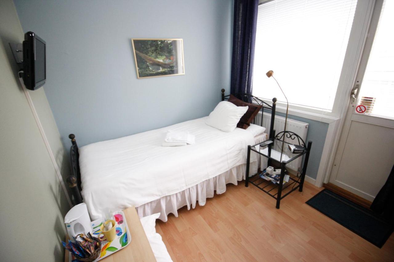 Hotell Zlafen Bed And Breakfast Карлскуґа Екстер'єр фото