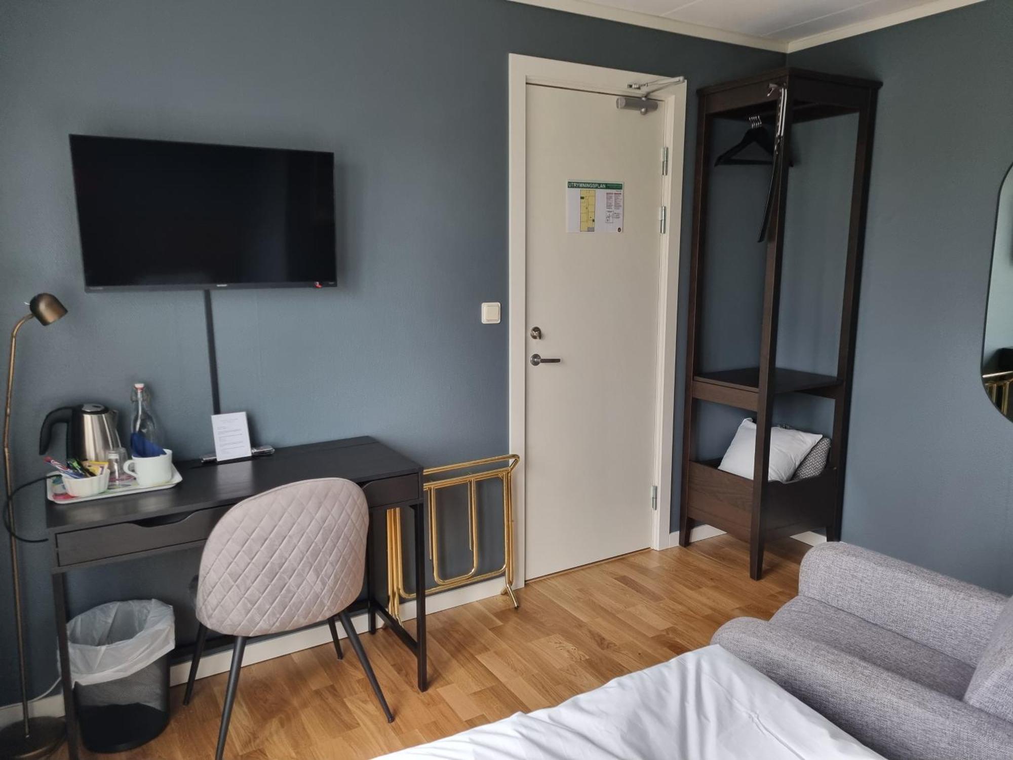 Hotell Zlafen Bed And Breakfast Карлскуґа Екстер'єр фото