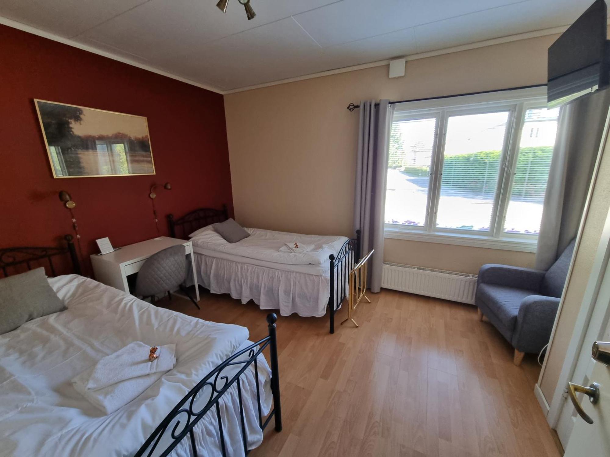 Hotell Zlafen Bed And Breakfast Карлскуґа Екстер'єр фото