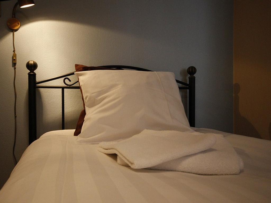 Hotell Zlafen Bed And Breakfast Карлскуґа Номер фото